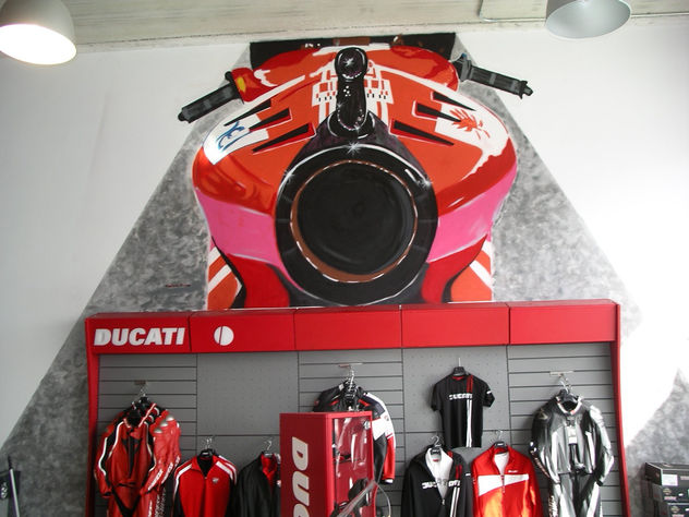 el culo de la moto de stoner