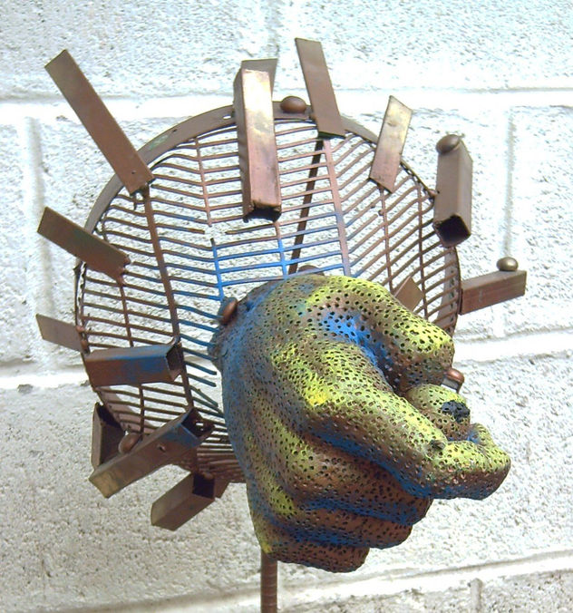 ESCULTURA HONDUREÑA nosotros los mables (canicas)johnny mcdonald pintor hondureño contemporaneo