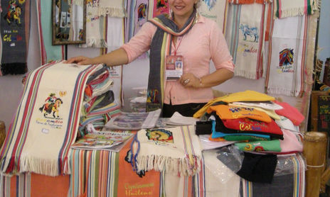 Bordados sobre ponchos