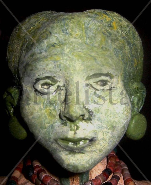 Escultura de diosa cuchimilca (detalle-2)