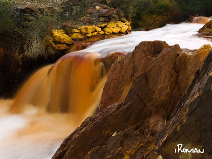 Cascada de color
