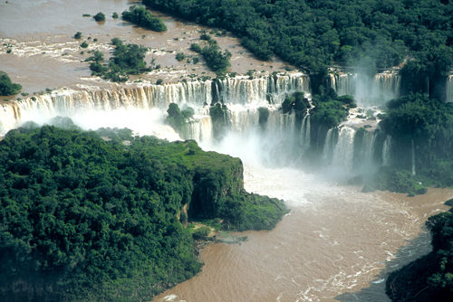 Iguazu Architecture and Interiorism Black and White (Digital)