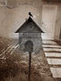 mil cartas, una casa -Thousand letters, a house