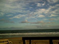 PLAYA Y  MAR,  EN  TARDECITA  OTOÑAL,DE  PUNTA DEL  ESTE