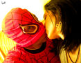 Kissing to spiderman