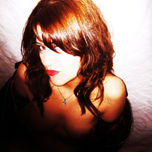 Red GIRLS Neninas thumbnail 1