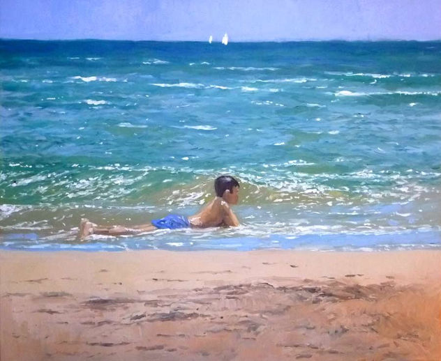 NIÑO EN LA ORILLA DEL MAR