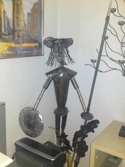 quijote abenturero Metal Figurative