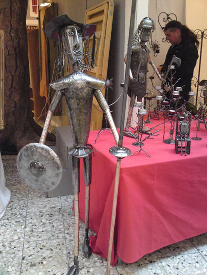 el quijote Metal Figurativa