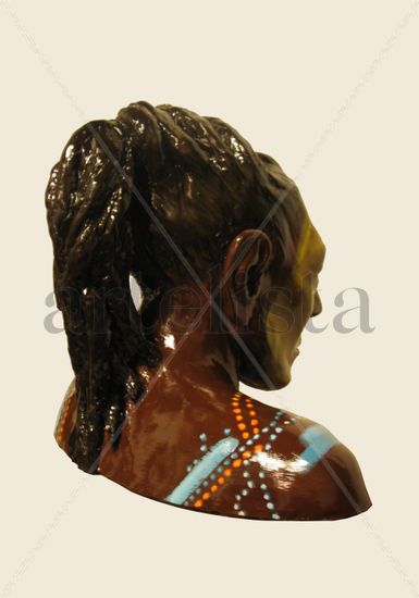 Amazona Pottery Figurative