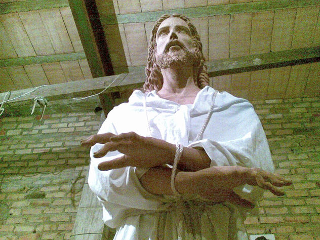 Proceso talla de Cristo.