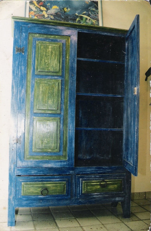 POLICROMIA EM MADEIRA