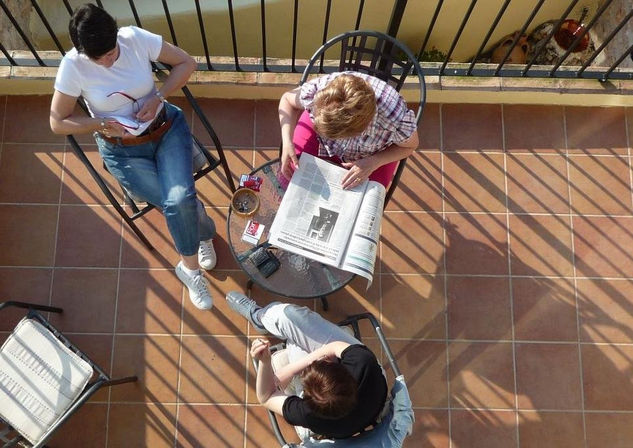 LIMPIEZA, LECTURA Y VICIO Arquitectura e interiorismo Blanco y Negro (Digital)