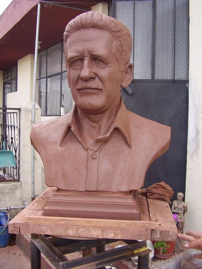 Busto "José Añazco" 