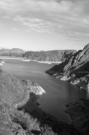 Los Reyunos II Naturaleza Blanco y Negro (Digital)