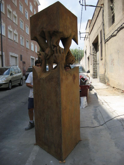 sin titulo Bronze Figurative