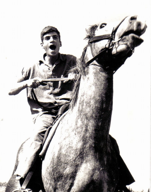 El Jinete-Horse Riding