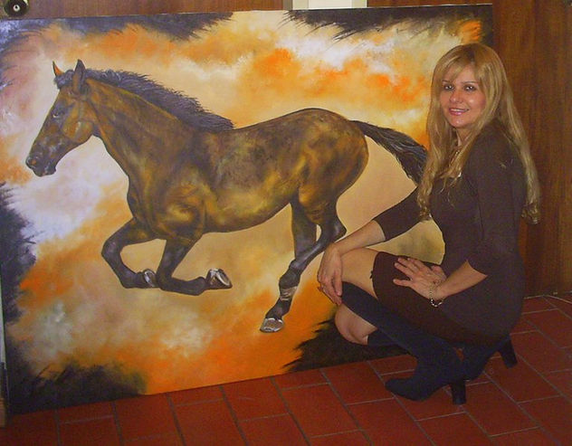 Caballo escapando de explosión