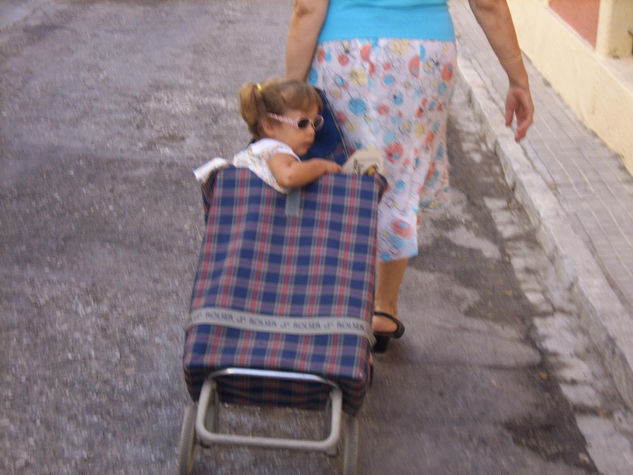 PASEANDO A MIS DEISY 
