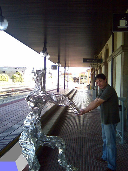 ARTIS MAGNA -Artimañas Escultura en Plasencia Metal Figurative