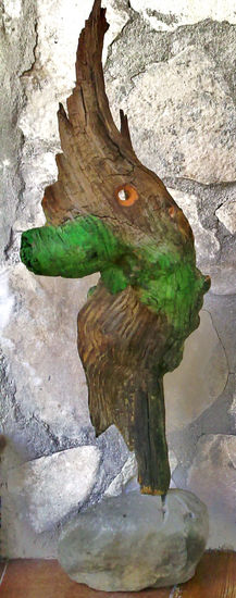 PAPUT CONIFERUS Carving Figurative