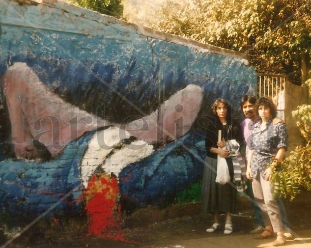 Mural en homenaje a los degolados en Santiagoa Chile Oil Canvas Landscaping