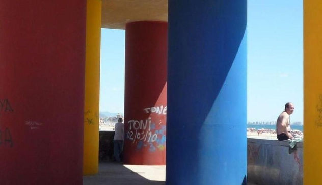 ENTRE COLORES