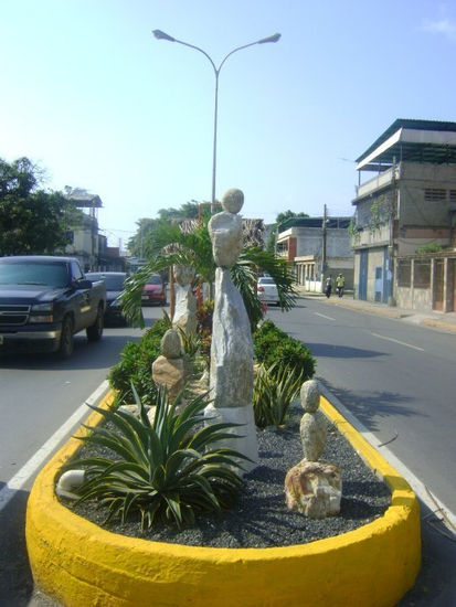 INSTALACION LAND ART EN PUERTO CABELLO. VENEZUELA 