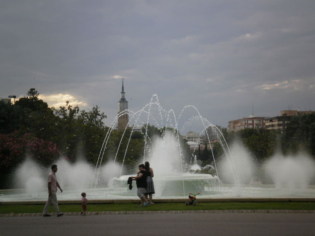 Zaragoza revisited  -  En el parque 2