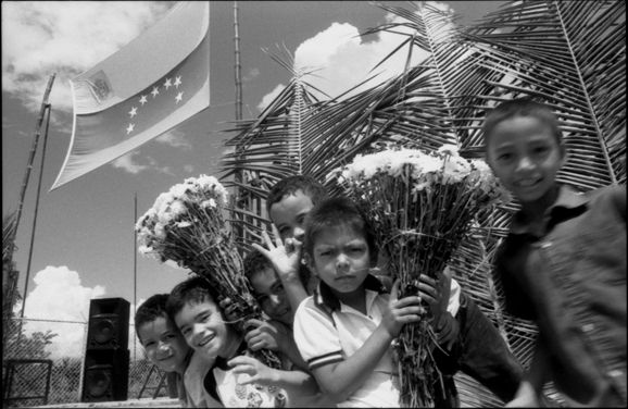 De la serie: Venezuela Cotidiana Photojournalism and Documentary Black and White (Manual)