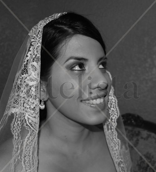 la novia Glamour Blanco y Negro (Digital)