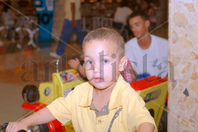 De la serie génesis de un niño genio.