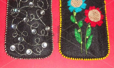 Fundas celulares en fieltro