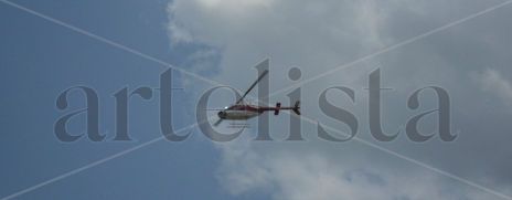 Volando bajo