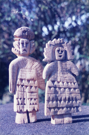 " PAREJA REAL " Pottery Figurative