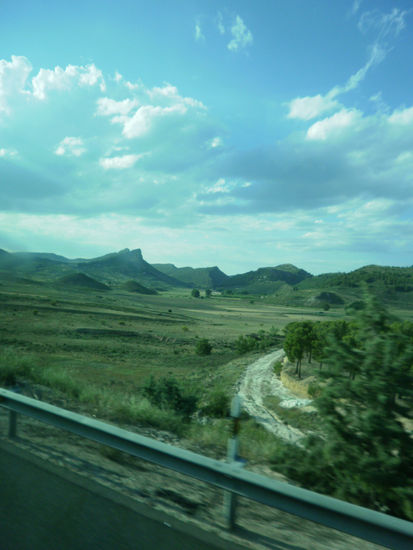 "Zaragoza,     camino de vuelta"      Tierra 3 Photojournalism and Documentary Color (Digital)