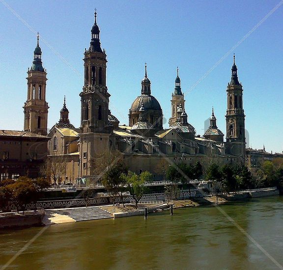 LATERAL DE LA BASÍLICA DEL PILAR Architecture and Interiorism Color (Digital)