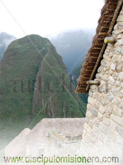 Casa de Machu Picchu Viajes Color (Digital)