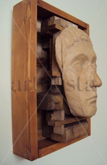 Maquina de pensar Wood Figurative