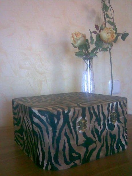 Caja estilo étnico