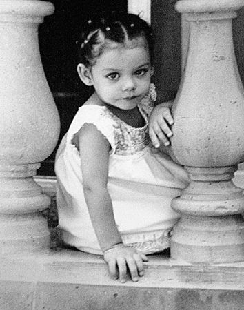 Sophia Portrait Black and White (Manual)