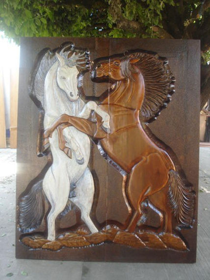 Caballos  peleando
