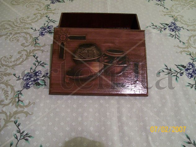 Caja decoupage