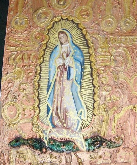 Virgen de Guadalupe Mixed media Paper Figure Painting