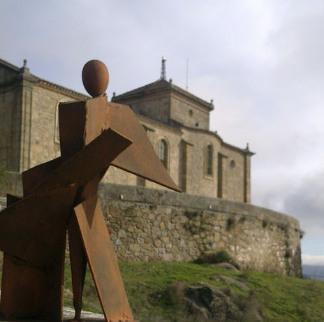 MONUMENTO...