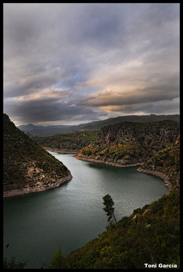 Pantano de Loriguilla - Valencia Naturaleza Color (Digital)