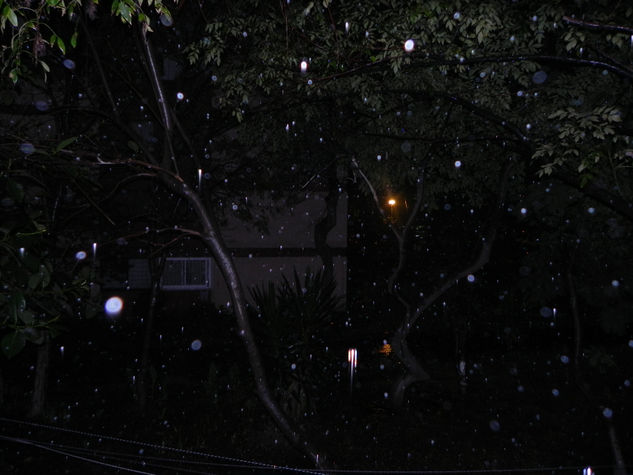 LLuvia iluminada por un sonriente! 