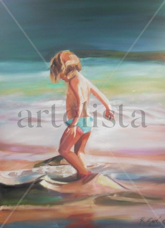 niña en la playa