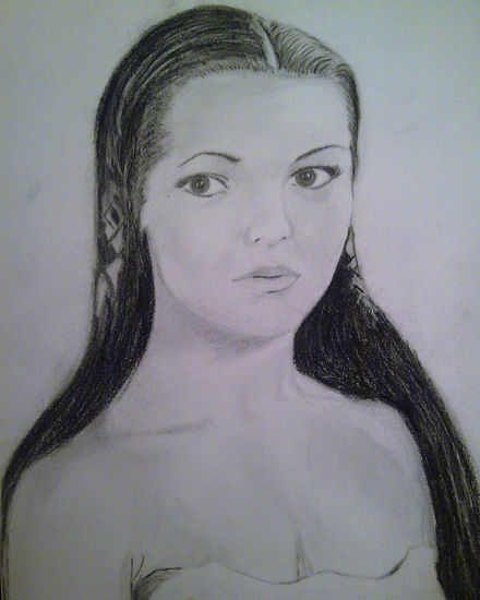 Sara Charcoal