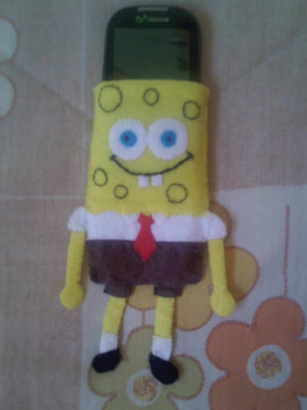 funda movil Bob esponja